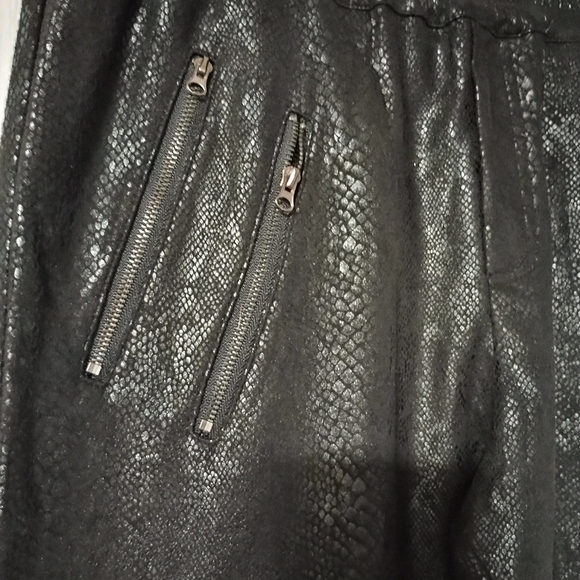FATE Snakeprint Faux Suede Joggers Ladies Small With Stretch - Zipped Ankles - Picture 6 of 6